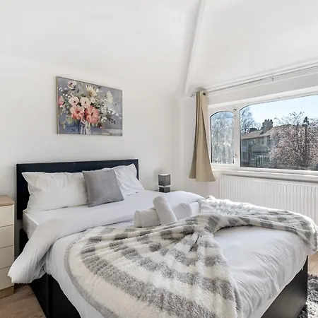 Comfy Moseley Holiday home *