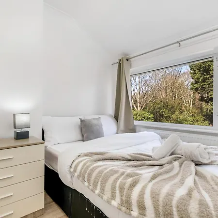 Comfy Moseley Holiday home Birmingham