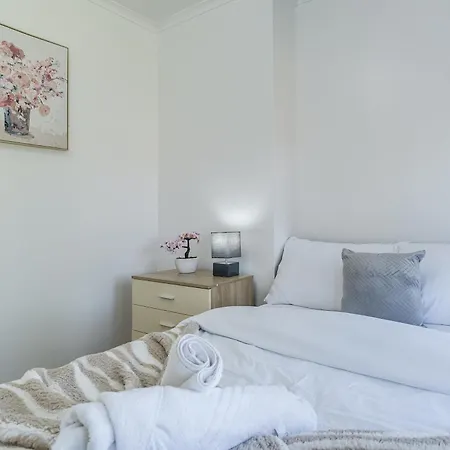 Holiday home Comfy Moseley